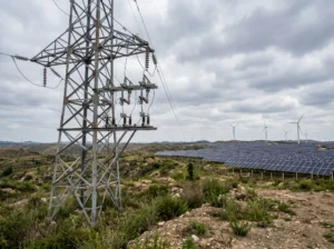 Reliable fuses, arresters, switches for aging grid and new energy